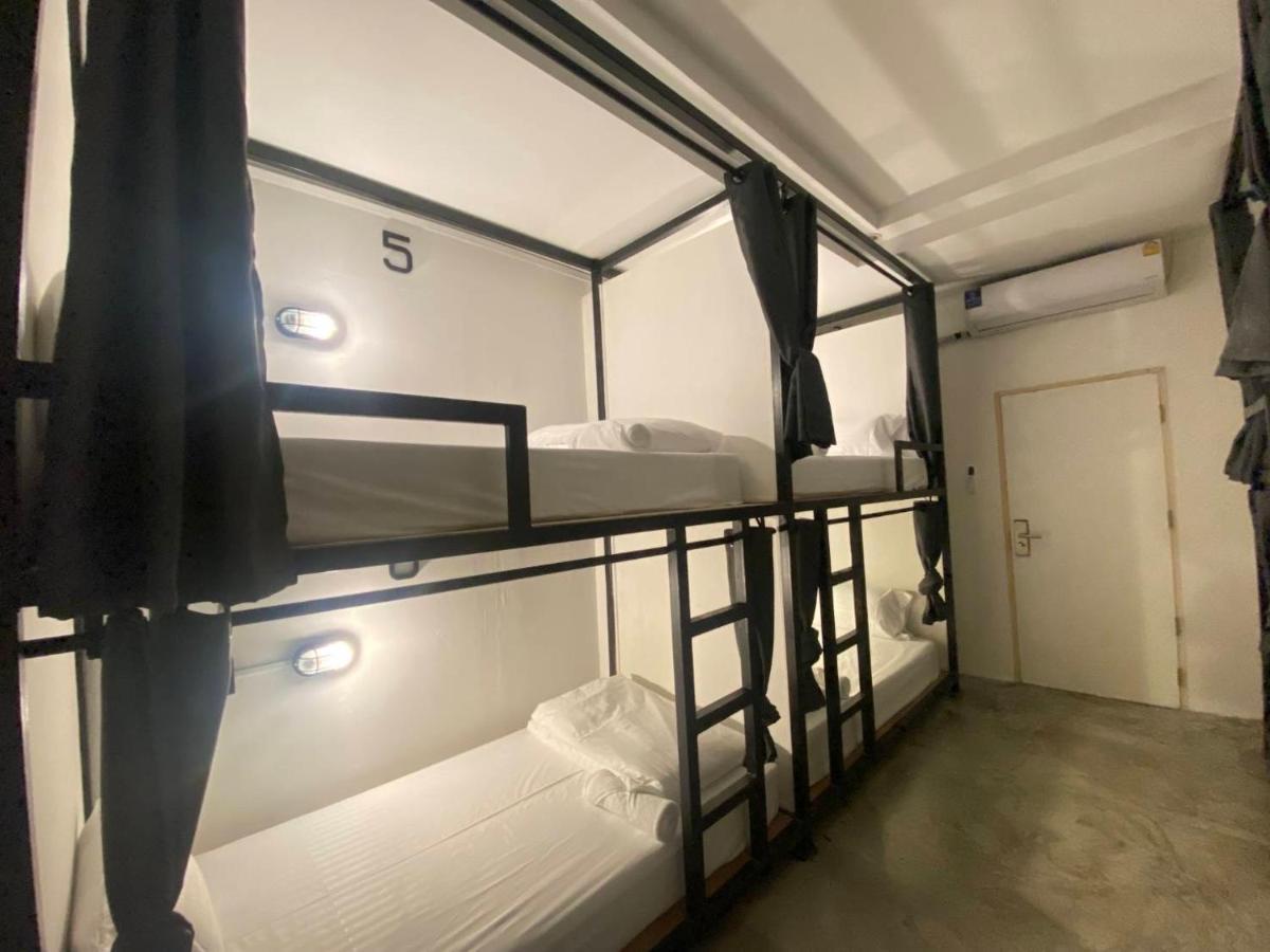 Hostel Bed Station Ban Madua Wan Zewnętrze zdjęcie
